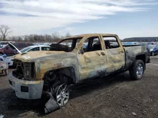 2016 Chevrolet Silverado 2500HD High Country z VIN 1GC1KXE88GF188747, wystawiony jako Copart lot #51439445 z przebiegiem Nie podano mil oraz Nie do naprawy • Non repairable. Historia ofert i sprzedaży dostępna na DreamBid. Obrazek 1.