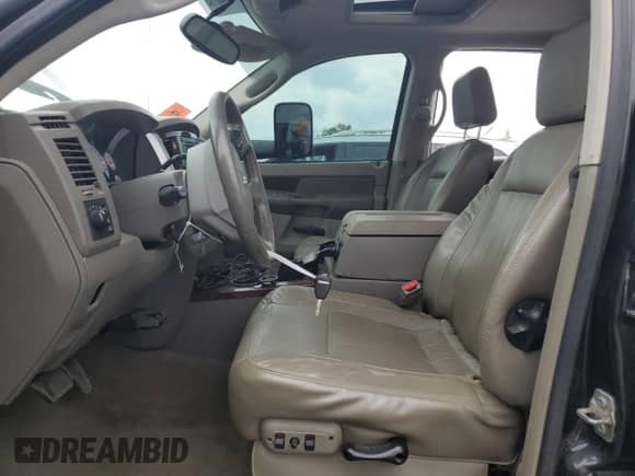 2009 Dodge RAM with VIN 3D3MX48L29G545944, listed as a Copart auction lot 80945355 with 110,299 mi miles and Salvage title. Bid and sale history available at DreamBid. Image 7.