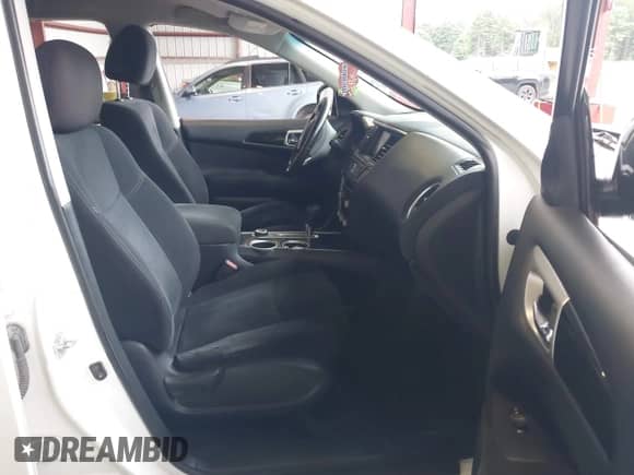 2013 Nissan Pathfinder SV with VIN 5N1AR2MM5DC677273, listed as a IAAI auction lot 43033157 with 172,455 mi miles and . Bid and sale history available at DreamBid. Image 5.