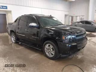 2009 Chevrolet Avalanche LTZ z VIN 3GNFK320X9G150510, wystawiony jako IAAI lot #41463106 z przebiegiem 269 950 mil mil oraz . Historia ofert i sprzedaży dostępna na DreamBid. Obrazek 1.