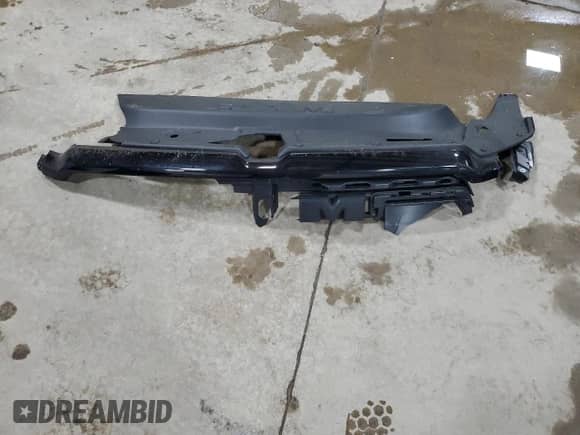 2025 Ram 1500 Tradesman with VIN 1C6RRFGG9SN681811, listed as a Copart auction lot 55799005 with 1,133 mi miles and Salvage title. Bid and sale history available at DreamBid. Image 12.