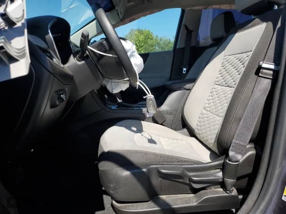 2018 Chevrolet Equinox LS с VIN 3GNAXREV6JL288465, выставлен на аукционе Copart как лот 80435455 с пробегом 66 568 миль миль и Списание • Salvage title. История ставок и продаж доступна на DreamBid. Изображение 7.