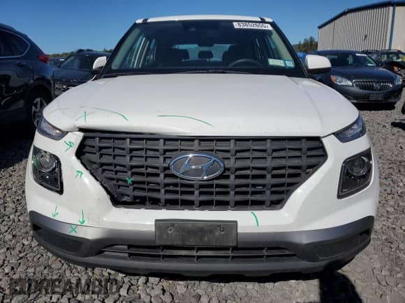 2020 Hyundai Venue SE with VIN KMHRB8A30LU031962, listed as a Copart auction lot 83852655 with 92,857 mi miles and Salvage title. Bid and sale history available at DreamBid. Image 5.