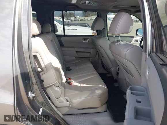 2011 Honda Pilot Touring с VIN 5FNYF3H98BB008714, выставлен на аукционе IAAI как лот 43369473 с пробегом 63 399 миль миль и . История ставок и продаж доступна на DreamBid. Изображение 8.