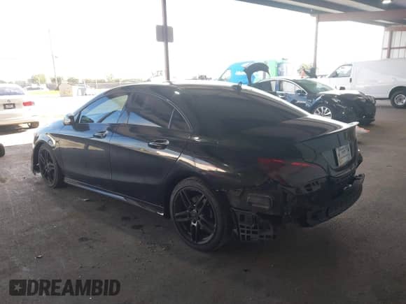 2018 Mercedes-Benz CLA 250 с VIN WDDSJ4EB9JN521929, выставлен на аукционе IAAI как лот 42827306 с пробегом 123 543 миль миль и . История ставок и продаж доступна на DreamBid. Изображение 3.