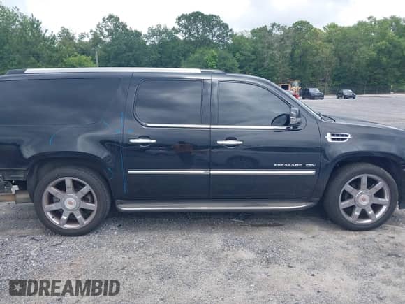 2014 Cadillac Escalade ESV Luxury с VIN 1GYS4HEF6ER199190, выставлен на аукционе IAAI как лот 42365693 с пробегом 144 875 миль миль и . История ставок и продаж доступна на DreamBid. Изображение 14.