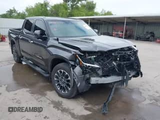 2025 Toyota Tundra Limited with VIN 5TFJA5DB3SX245153, listed as a IAAI auction lot 42327301 with 3,430 mi miles and . Bid and sale history available at DreamBid. Image 1.