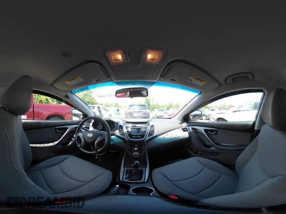 2015 Hyundai Elantra SE z VIN KMHDH4AE2FU223357, wystawiony jako IAAI lot #42376887 z przebiegiem 87 000 mil mil oraz . Historia ofert i sprzedaży dostępna na DreamBid. Obrazek 19.