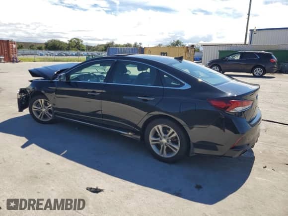 2019 Hyundai Sonata Sport z VIN 5NPE34AFXKH796155, wystawiony jako Copart lot #86226155 z przebiegiem 47 613 mil mil oraz Nie do naprawy • Non repairable. Historia ofert i sprzedaży dostępna na DreamBid. Obrazek 2.