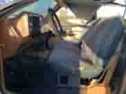 1991 Chevrolet Silverado 2500 z VIN 1GCGC24K3ME185408, wystawiony jako Copart lot #84802895 z przebiegiem 198 684 mil mil oraz Szkoda całkowita • Salvage title. Historia ofert i sprzedaży dostępna na DreamBid. Obrazek 7.