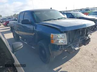 2008 Chevrolet Silverado 1500 1LT с VIN 1GCEC19C18Z235112, выставлен на аукционе IAAI как лот 42822312 с пробегом 208 226 миль миль и . История ставок и продаж доступна на DreamBid. Изображение 1.