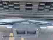 2017 Toyota Tacoma SR5 z VIN 3TMBZ5DNXHM006866, wystawiony jako IAAI lot #42889246 z przebiegiem 128 580 mil mil oraz . Historia ofert i sprzedaży dostępna na DreamBid. Obrazek 18.