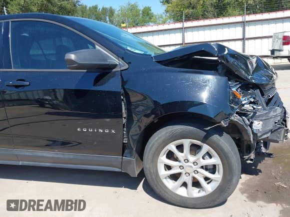 2018 Chevrolet Equinox LS с VIN 2GNAXHEV2J6303459, выставлен на аукционе IAAI как лот 43122975 с пробегом 121 330 миль миль и . История ставок и продаж доступна на DreamBid. Изображение 18.