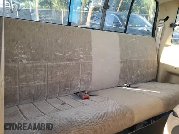 1997 Dodge 2500 with VIN 3B7KF23DXVM599043, listed as a Copart auction lot 68086264 with 142,810 mi miles and Salvage title. Bid and sale history available at DreamBid. Image 10.