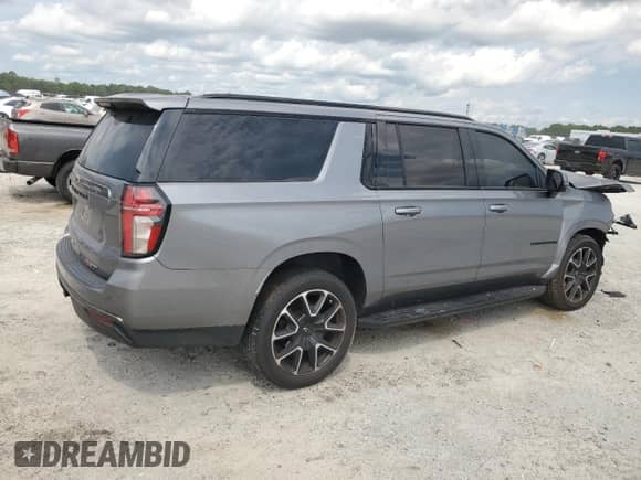 2021 Chevrolet Suburban RST z VIN 1GNSKEKD7MR328539, wystawiony jako Copart lot #70866255 z przebiegiem 100 302 mil mil oraz Nie do naprawy • Non repairable. Historia ofert i sprzedaży dostępna na DreamBid. Obrazek 3.