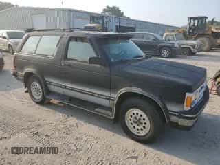 1993 Chevrolet Blazer LS с VIN 1GNCT18W9P0129018, выставлен на аукционе Copart как лот 69456244 с пробегом 93 296 миль миль и Чистый • Clean title. История ставок и продаж доступна на DreamBid. Изображение 4.