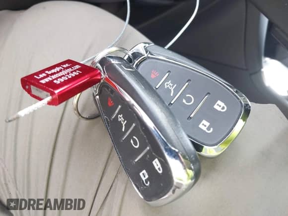 2020 Chevrolet Equinox LT с VIN 3GNAXJEV1LS527978, выставлен на аукционе IAAI как лот 42074254 с пробегом 41 477 миль миль и . История ставок и продаж доступна на DreamBid. Изображение 11.