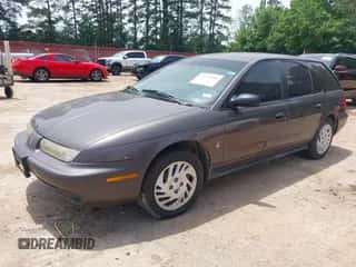 1999 Saturn SW с VIN 1G8ZK8270XZ189484, выставлен на аукционе IAAI как лот 42265580 с пробегом 142 257 миль миль и . История ставок и продаж доступна на DreamBid. Изображение 2.