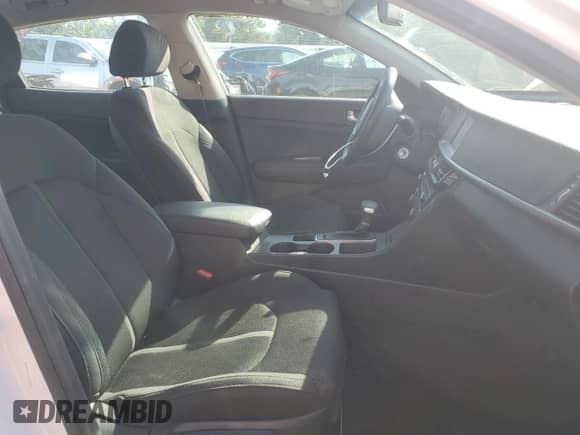 2018 Kia Optima LX with VIN 5XXGT4L39JG263302, listed as a Copart auction lot 84482455 with 35,596 mi miles and Salvage title. Bid and sale history available at DreamBid. Image 7.