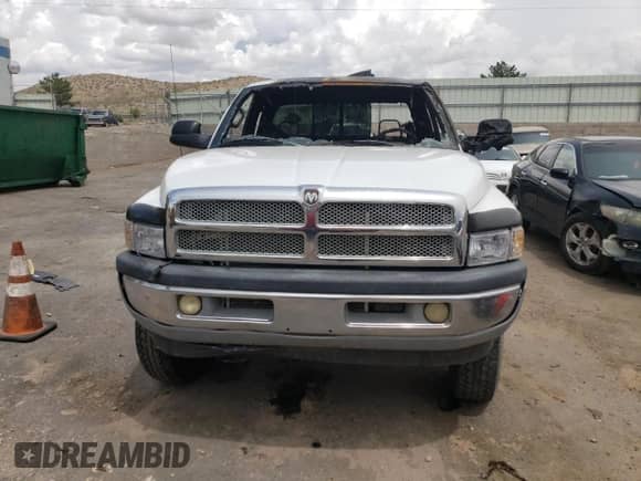 2000 Dodge 2500 с VIN 3B7KF2367YG158765, выставлен на аукционе Copart как лот 59000375 с пробегом Не указан миль и Списание • Salvage title. История ставок и продаж доступна на DreamBid. Изображение 5.