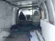 2000 Chevrolet Express с VIN 1GCGG25R7Y1274024, выставлен на аукционе IAAI как лот 42052774 с пробегом Не указан миль и . История ставок и продаж доступна на DreamBid. Изображение 8.
