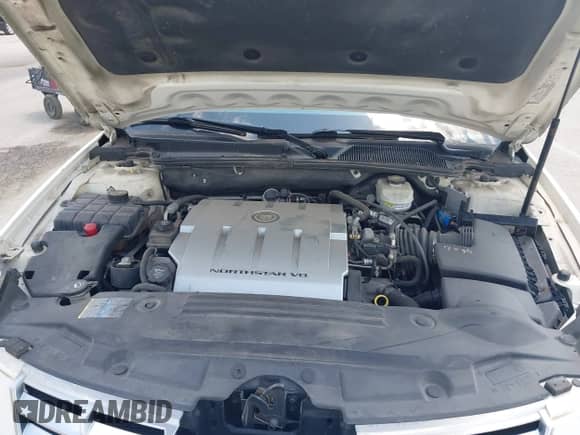 2006 Cadillac DTS Professional with VIN 1GEEH06Y86U500203, listed as a IAAI auction lot 42571954 with 66,411 mi miles and . Bid and sale history available at DreamBid. Image 10.