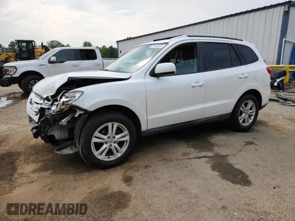 2011 Hyundai Santa Fe SE с VIN 5XYZH4AG8BG032825, выставлен на аукционе Copart как лот 71168335 с пробегом 148 979 миль миль и Списание • Salvage title. История ставок и продаж доступна на DreamBid. Изображение 1.