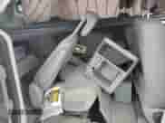 2010 Dodge Grand Caravan Hero z VIN 2D4RN3D15AR453151, wystawiony jako Copart lot #69928325 z przebiegiem Nie podano mil oraz Nie do naprawy • Non repairable. Historia ofert i sprzedaży dostępna na DreamBid. Obrazek 11.