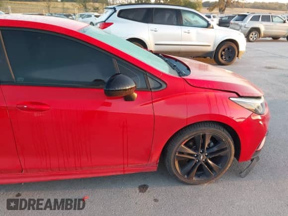 2018 Chevrolet Cruze LT с VIN 1G1BE5SM8J7147336, выставлен на аукционе IAAI как лот 43328774 с пробегом 147 660 миль миль и . История ставок и продаж доступна на DreamBid. Изображение 20.