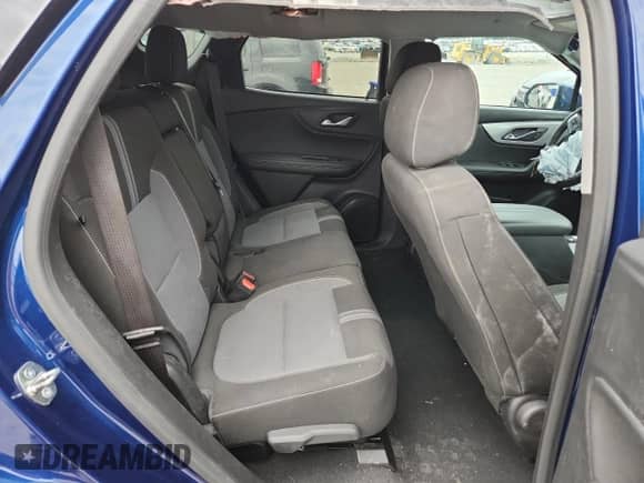 2023 Chevrolet Blazer LT z VIN 3GNKBHR45PS148582, wystawiony jako Copart lot #70488515 z przebiegiem 63 045 mil mil oraz Szkoda całkowita • Salvage title. Historia ofert i sprzedaży dostępna na DreamBid. Obrazek 10.