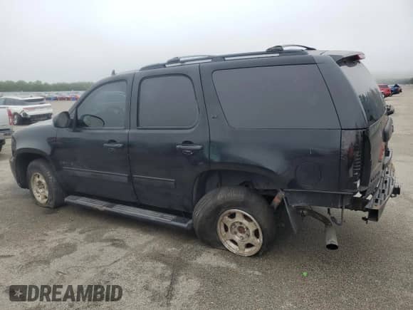 2010 Chevrolet Tahoe LT с VIN 1GNUKBE07AR215721, выставлен на аукционе Copart как лот 60985255 с пробегом 132 226 миль миль и На запчасти • Non repairable. История ставок и продаж доступна на DreamBid. Изображение 2.