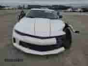 2017 Chevrolet Camaro 1LT с VIN 1G1FB1RS5H0206871, выставлен на аукционе Copart как лот 82307385 с пробегом 108 079 миль миль и Списание • Salvage title. История ставок и продаж доступна на DreamBid. Изображение 5.
