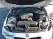 2013 BMW 3 Series 320i z VIN WBA3B1C54DF461514, wystawiony jako IAAI lot #42648907 z przebiegiem 161 024 mil mil oraz . Historia ofert i sprzedaży dostępna na DreamBid. Obrazek 10.