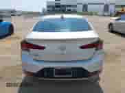 2019 Hyundai Elantra Value Edition z VIN 5NPD84LF4KH450404, wystawiony jako IAAI lot #43251128 z przebiegiem 99 895 mil mil oraz . Historia ofert i sprzedaży dostępna na DreamBid. Obrazek 16.
