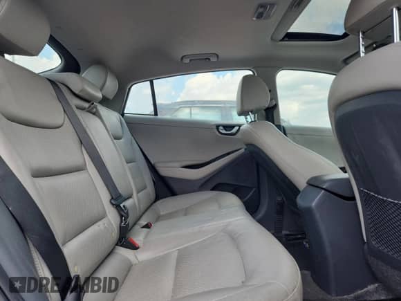 2018 Hyundai Ioniq Limited z VIN KMHC85LCXJU091700, wystawiony jako Copart lot #71007215 z przebiegiem 135 586 mil mil oraz Szkoda całkowita • Salvage title. Historia ofert i sprzedaży dostępna na DreamBid. Obrazek 10.