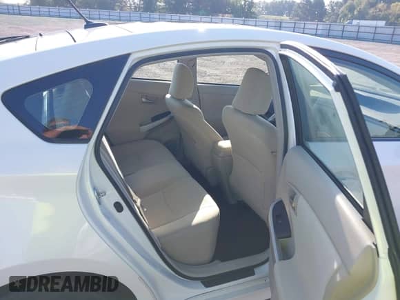 2013 Toyota Prius Three с VIN JTDKN3DU7D5582910, выставлен на аукционе IAAI как лот 43333986 с пробегом 126 709 миль миль и . История ставок и продаж доступна на DreamBid. Изображение 8.