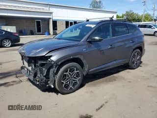 2022 Hyundai Tucson N Line z VIN KM8JFCAE5NU098775, wystawiony jako Copart lot #68469765 z przebiegiem 61 049 mil mil oraz Szkoda całkowita • Salvage title. Historia ofert i sprzedaży dostępna na DreamBid. Obrazek 1.