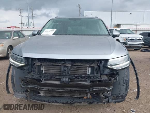 2023 Volkswagen Tiguan S с VIN 3VVRB7AX4PM015440, выставлен на аукционе IAAI как лот 42132705 с пробегом 37 482 миль миль и . История ставок и продаж доступна на DreamBid. Изображение 13.