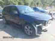 2017 BMW X5 xDrive35i с VIN 5UXKR0C58H0U50253, выставлен на аукционе IAAI как лот 43297674 с пробегом 174 761 миль миль и . История ставок и продаж доступна на DreamBid. Изображение 1.