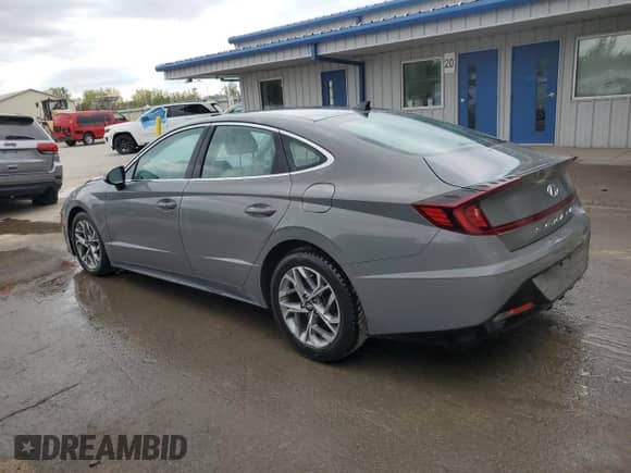 2023 Hyundai Sonata SEL с VIN KMHL64JA1PA269585, выставлен на аукционе Copart как лот 81480915 с пробегом 26 692 миль миль и Списание • Salvage title. История ставок и продаж доступна на DreamBid. Изображение 2.