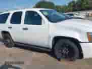 2013 Chevrolet Tahoe Commercial с VIN 1GNLC2E07DR344538, выставлен на аукционе IAAI как лот 42938452 с пробегом 220 507 миль миль и . История ставок и продаж доступна на DreamBid. Изображение 14.