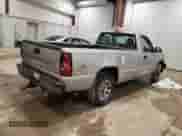 2006 Chevrolet Silverado 1500 LS z VIN 1GCEK14T36E135138, wystawiony jako Copart lot #87360994 z przebiegiem 76 755 mil mil oraz Nie do naprawy • Non repairable. Historia ofert i sprzedaży dostępna na DreamBid. Obrazek 3.