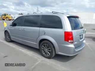 2017 Dodge Grand Caravan SXT with VIN 2C4RDGCGXHR671741, listed as a IAAI auction lot 43397979 with 147,333 mi miles and . Bid and sale history available at DreamBid. Image 3.