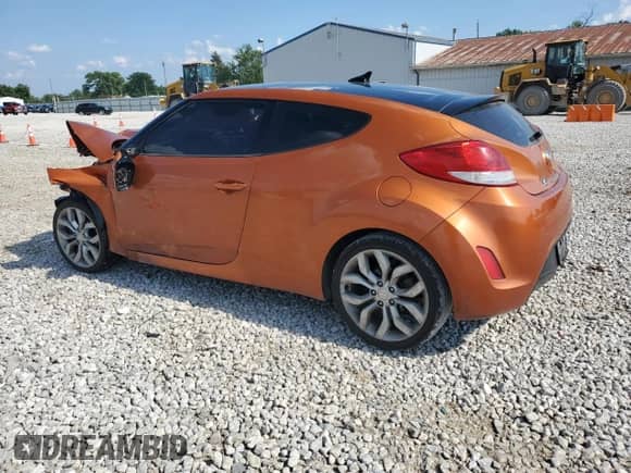 2013 Hyundai Veloster w/Black Int с VIN KMHTC6AD9DU094754, выставлен на аукционе Copart как лот 64644975 с пробегом 165 871 миль миль и Списание • Salvage title. История ставок и продаж доступна на DreamBid. Изображение 2.