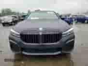 2021 BMW 7 Series 750i xDrive with VIN WBA7U2C0XMCF84373, listed as a Copart auction lot 61243595 with Not provided miles and Salvage title. Bid and sale history available at DreamBid. Image 5.