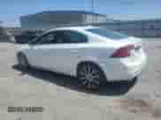 2018 Volvo S60 Inscription Platinum с VIN LYV402TMXJB160791, выставлен на аукционе Copart как лот 53376215 с пробегом 41 214 миль миль и Списание • Salvage title. История ставок и продаж доступна на DreamBid. Изображение 2.