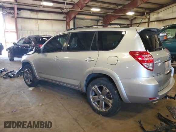 2010 Toyota RAV4 Sport with VIN JTMRK4DV0A5095310, listed as a Copart auction lot 69959445 with 167,703 mi miles and Clean title. Bid and sale history available at DreamBid. Image 2.