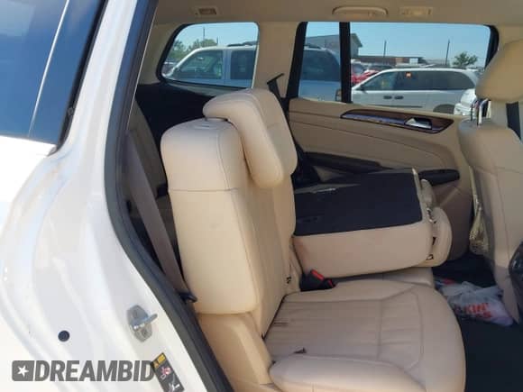 2017 Mercedes-Benz GLS 450 с VIN 4JGDF6EE1HA784763, выставлен на аукционе IAAI как лот 43024856 с пробегом 134 652 миль миль и . История ставок и продаж доступна на DreamBid. Изображение 8.