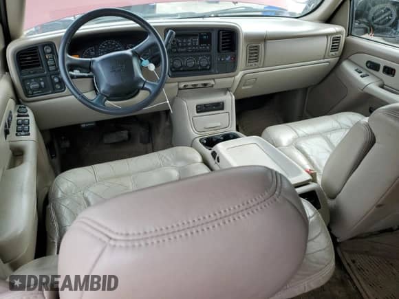 2002 Chevrolet Suburban LS с VIN 1GNFK16Z42J225333, выставлен на аукционе Copart как лот 45965535 с пробегом 145 207 миль миль и Списание • Salvage title. История ставок и продаж доступна на DreamBid. Изображение 8.