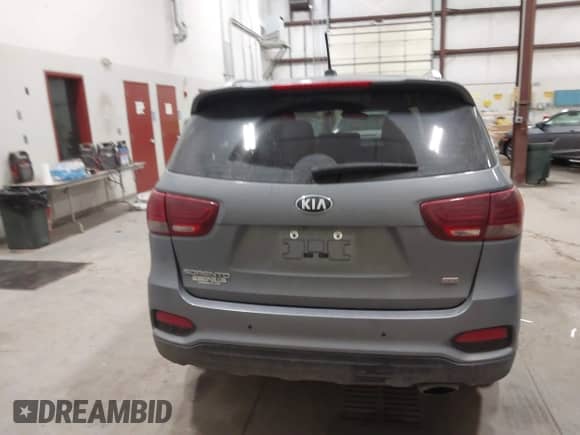 2020 Kia Sorento LX with VIN 5XYPGDA36LG703580, listed as a IAAI auction lot 41479085 with 55,371 mi miles and . Bid and sale history available at DreamBid. Image 16.